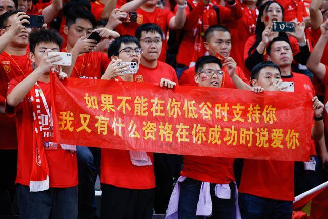13场失利引发大变局！利物浦帅位争夺战新剧本上演